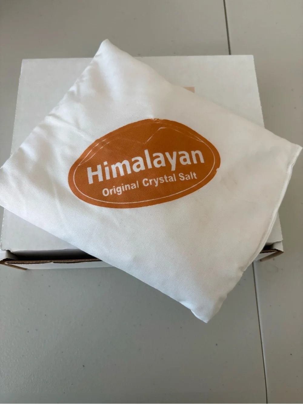 Himalayan Salt Pillow by Williamsburg Salt Spa - Pink/White
